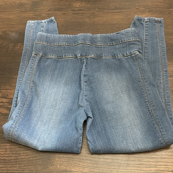 Democracy sz L - Picture 6 of 13